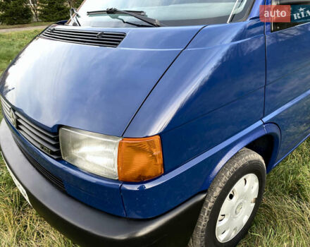 Синій Фольксваген Transporter, об'ємом двигуна 2.5 л та пробігом 290 тис. км за 5999 $, фото 15 на Automoto.ua