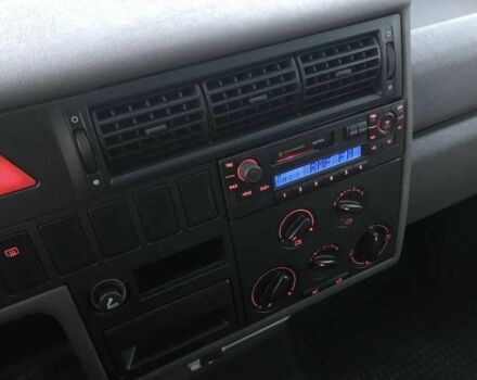 Синий Фольксваген Transporter, объемом двигателя 1.9 л и пробегом 268 тыс. км за 2300 $, фото 11 на Automoto.ua