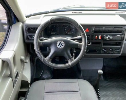 Синій Фольксваген Transporter, об'ємом двигуна 2.5 л та пробігом 290 тис. км за 5999 $, фото 49 на Automoto.ua