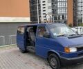 Синий Фольксваген Transporter, объемом двигателя 1.9 л и пробегом 500 тыс. км за 5200 $, фото 1 на Automoto.ua
