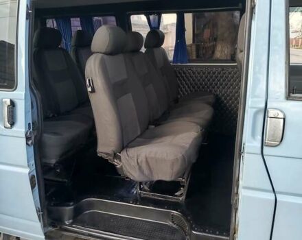 Синій Фольксваген Transporter, об'ємом двигуна 2.46 л та пробігом 492 тис. км за 6600 $, фото 4 на Automoto.ua