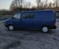 Синий Фольксваген Transporter, объемом двигателя 2.46 л и пробегом 650 тыс. км за 6000 $, фото 5 на Automoto.ua