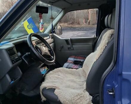 Синий Фольксваген Transporter, объемом двигателя 2.46 л и пробегом 650 тыс. км за 6000 $, фото 9 на Automoto.ua