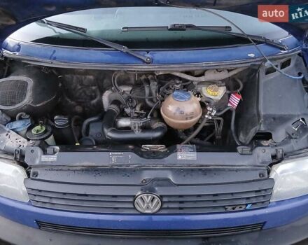 Синий Фольксваген Transporter, объемом двигателя 2.46 л и пробегом 650 тыс. км за 6000 $, фото 12 на Automoto.ua