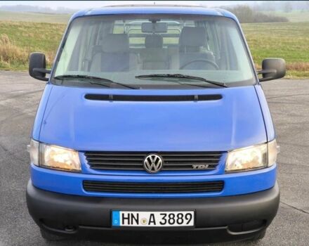 Синий Фольксваген Transporter, объемом двигателя 2.5 л и пробегом 259 тыс. км за 3850 $, фото 1 на Automoto.ua