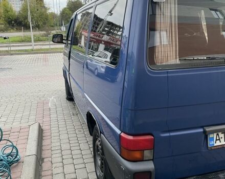 Синий Фольксваген Transporter, объемом двигателя 1.9 л и пробегом 500 тыс. км за 5200 $, фото 5 на Automoto.ua
