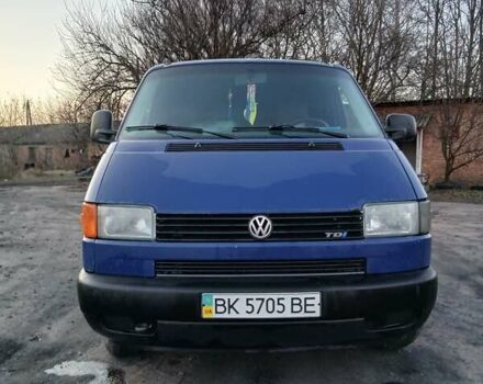 Синий Фольксваген Transporter, объемом двигателя 2.46 л и пробегом 650 тыс. км за 6000 $, фото 2 на Automoto.ua