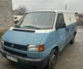 Синий Фольксваген Transporter, объемом двигателя 2.5 л и пробегом 381 тыс. км за 3369 $, фото 1 на Automoto.ua