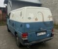 Синий Фольксваген Transporter, объемом двигателя 2.5 л и пробегом 381 тыс. км за 3369 $, фото 2 на Automoto.ua