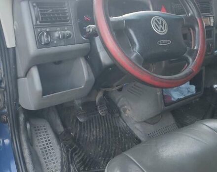 Синий Фольксваген Transporter, объемом двигателя 2.46 л и пробегом 366 тыс. км за 6200 $, фото 2 на Automoto.ua