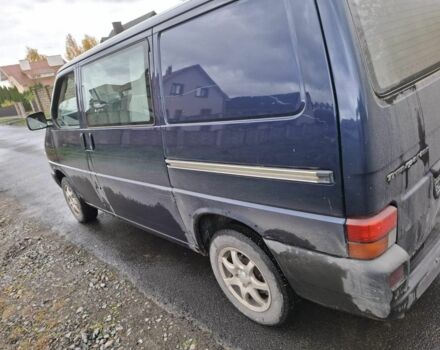 Синий Фольксваген Transporter, объемом двигателя 0 л и пробегом 400 тыс. км за 3850 $, фото 1 на Automoto.ua