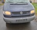 Синий Фольксваген Transporter, объемом двигателя 0 л и пробегом 400 тыс. км за 3850 $, фото 1 на Automoto.ua