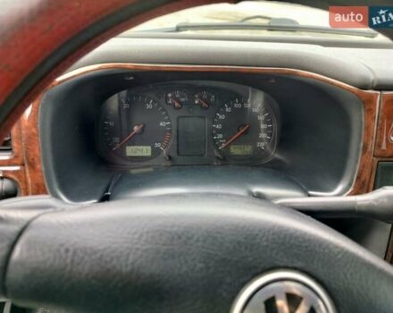 Синий Фольксваген Transporter, объемом двигателя 2.5 л и пробегом 450 тыс. км за 10200 $, фото 19 на Automoto.ua