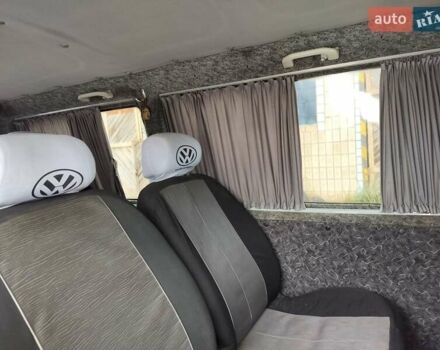 Синий Фольксваген Transporter, объемом двигателя 2.5 л и пробегом 450 тыс. км за 10200 $, фото 17 на Automoto.ua