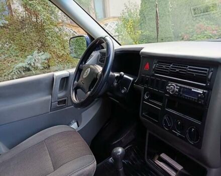 Синий Фольксваген Transporter, объемом двигателя 2.5 л и пробегом 253 тыс. км за 7500 $, фото 5 на Automoto.ua