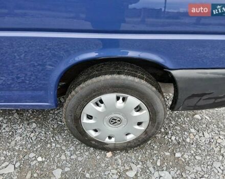 Синий Фольксваген Transporter, объемом двигателя 2.5 л и пробегом 345 тыс. км за 7999 $, фото 42 на Automoto.ua