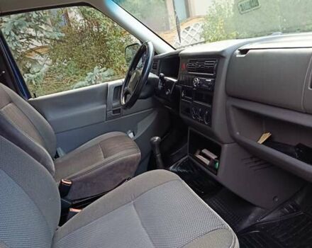 Синий Фольксваген Transporter, объемом двигателя 2.5 л и пробегом 253 тыс. км за 7500 $, фото 7 на Automoto.ua