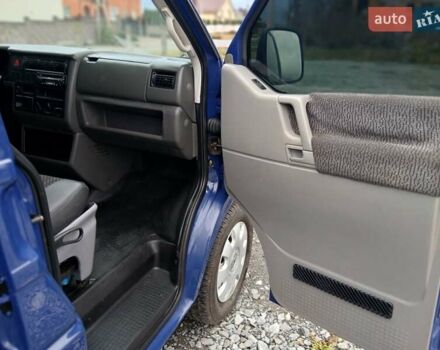 Синий Фольксваген Transporter, объемом двигателя 2.5 л и пробегом 345 тыс. км за 7999 $, фото 30 на Automoto.ua