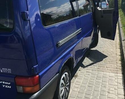 Синій Фольксваген Transporter, об'ємом двигуна 2.5 л та пробігом 30 тис. км за 7099 $, фото 14 на Automoto.ua