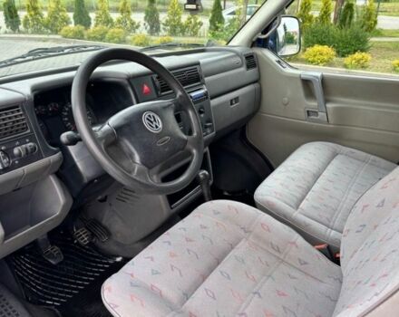 Синий Фольксваген Transporter, объемом двигателя 2.5 л и пробегом 234 тыс. км за 2347 $, фото 5 на Automoto.ua