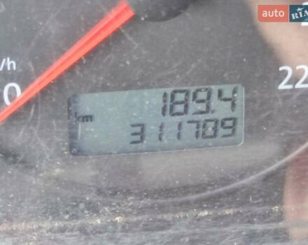 Синий Фольксваген Transporter, объемом двигателя 2.5 л и пробегом 311 тыс. км за 6700 $, фото 6 на Automoto.ua