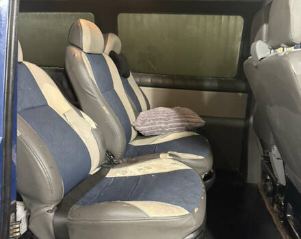 Синий Фольксваген Transporter, объемом двигателя 2.5 л и пробегом 318 тыс. км за 7000 $, фото 9 на Automoto.ua