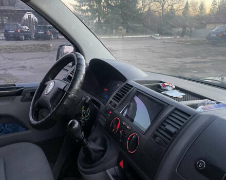 Синий Фольксваген Transporter, объемом двигателя 1.9 л и пробегом 580 тыс. км за 6300 $, фото 4 на Automoto.ua