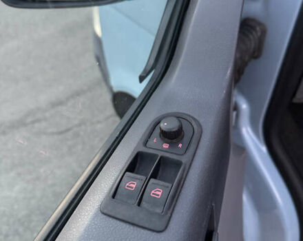 Синий Фольксваген Transporter, объемом двигателя 1.9 л и пробегом 325 тыс. км за 9000 $, фото 29 на Automoto.ua