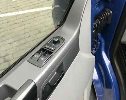 Синий Фольксваген Transporter, объемом двигателя 1.98 л и пробегом 312 тыс. км за 10500 $, фото 23 на Automoto.ua