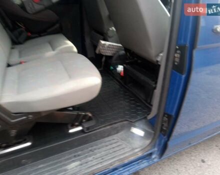 Синій Фольксваген Transporter, об'ємом двигуна 1.98 л та пробігом 410 тис. км за 8500 $, фото 3 на Automoto.ua