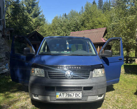 Синий Фольксваген Transporter, объемом двигателя 1.9 л и пробегом 185 тыс. км за 12800 $, фото 1 на Automoto.ua