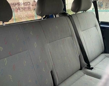 Синій Фольксваген Transporter, об'ємом двигуна 1.9 л та пробігом 362 тис. км за 8800 $, фото 12 на Automoto.ua