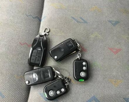 Синій Фольксваген Transporter, об'ємом двигуна 1.98 л та пробігом 312 тис. км за 10500 $, фото 26 на Automoto.ua