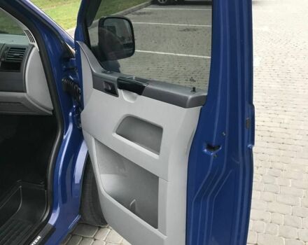 Синий Фольксваген Transporter, объемом двигателя 2 л и пробегом 312 тыс. км за 10500 $, фото 18 на Automoto.ua