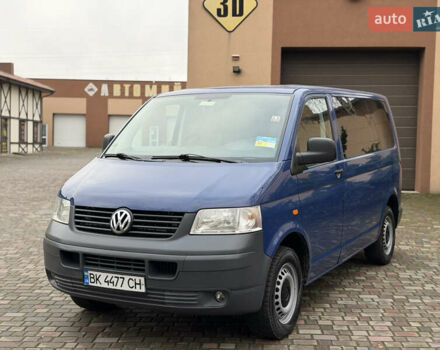 Синий Фольксваген Transporter, объемом двигателя 1.9 л и пробегом 400 тыс. км за 8800 $, фото 5 на Automoto.ua