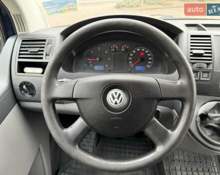 Синий Фольксваген Transporter, объемом двигателя 1.9 л и пробегом 400 тыс. км за 8800 $, фото 44 на Automoto.ua