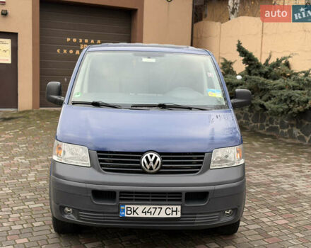 Синий Фольксваген Transporter, объемом двигателя 1.9 л и пробегом 400 тыс. км за 8800 $, фото 9 на Automoto.ua