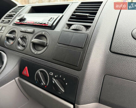 Синий Фольксваген Transporter, объемом двигателя 1.9 л и пробегом 400 тыс. км за 8800 $, фото 56 на Automoto.ua