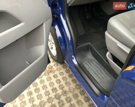 Синий Фольксваген Transporter, объемом двигателя 2.5 л и пробегом 327 тыс. км за 9900 $, фото 31 на Automoto.ua