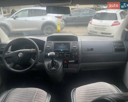 Синий Фольксваген Transporter, объемом двигателя 2.5 л и пробегом 282 тыс. км за 9500 $, фото 9 на Automoto.ua