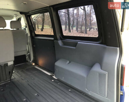 Синий Фольксваген Transporter, объемом двигателя 2.5 л и пробегом 327 тыс. км за 9900 $, фото 16 на Automoto.ua