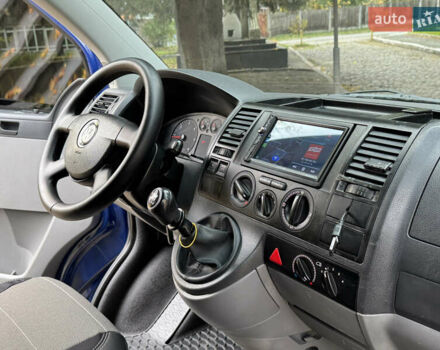 Синий Фольксваген Transporter, объемом двигателя 2.5 л и пробегом 263 тыс. км за 10500 $, фото 38 на Automoto.ua