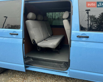 Синий Фольксваген Transporter, объемом двигателя 2.5 л и пробегом 250 тыс. км за 13200 $, фото 14 на Automoto.ua
