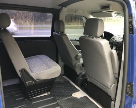 Синий Фольксваген Transporter, объемом двигателя 2.5 л и пробегом 327 тыс. км за 9900 $, фото 14 на Automoto.ua