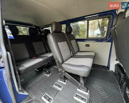 Синий Фольксваген Transporter, объемом двигателя 2.5 л и пробегом 263 тыс. км за 10500 $, фото 53 на Automoto.ua