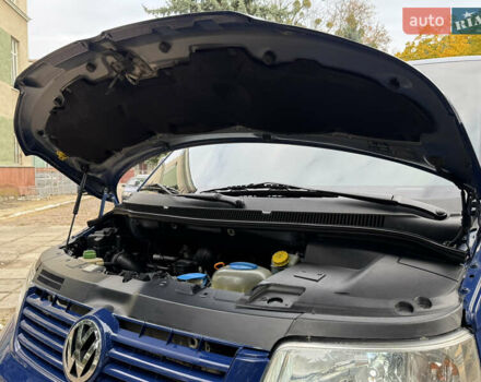 Синий Фольксваген Transporter, объемом двигателя 2.5 л и пробегом 263 тыс. км за 10500 $, фото 68 на Automoto.ua