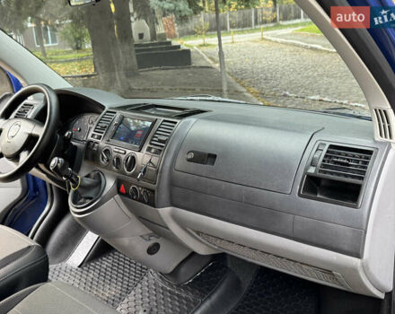 Синий Фольксваген Transporter, объемом двигателя 2.5 л и пробегом 263 тыс. км за 10500 $, фото 37 на Automoto.ua