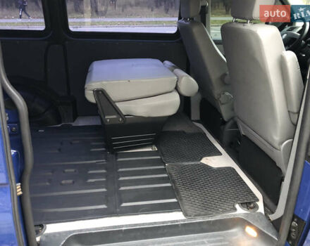 Синий Фольксваген Transporter, объемом двигателя 2.5 л и пробегом 327 тыс. км за 9900 $, фото 28 на Automoto.ua