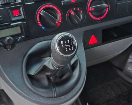 Синій Фольксваген Transporter, об'ємом двигуна 2.5 л та пробігом 383 тис. км за 8499 $, фото 12 на Automoto.ua