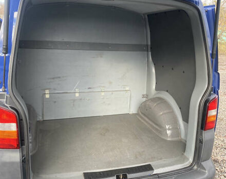 Синій Фольксваген Transporter, об'ємом двигуна 2.46 л та пробігом 320 тис. км за 8999 $, фото 15 на Automoto.ua